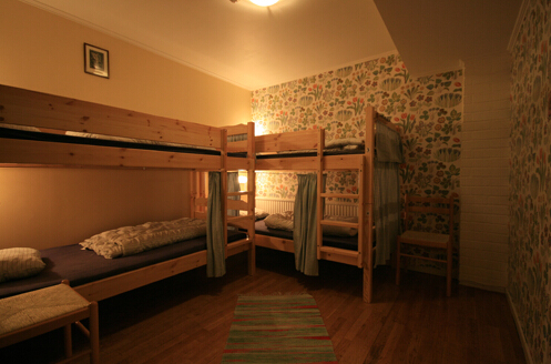 Hostel02
